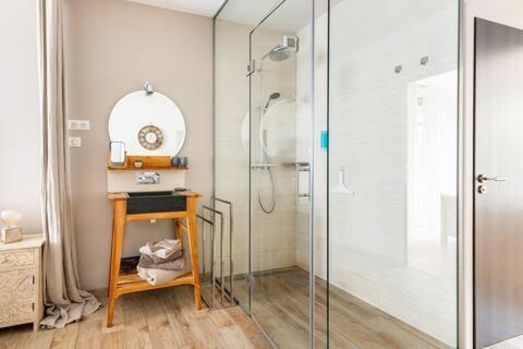 Ferienwohnung Studio Chic Avec Salon Et Terrasse Privee Tourcoing Exterior foto